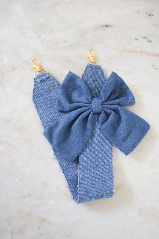 Phonecord denim bow