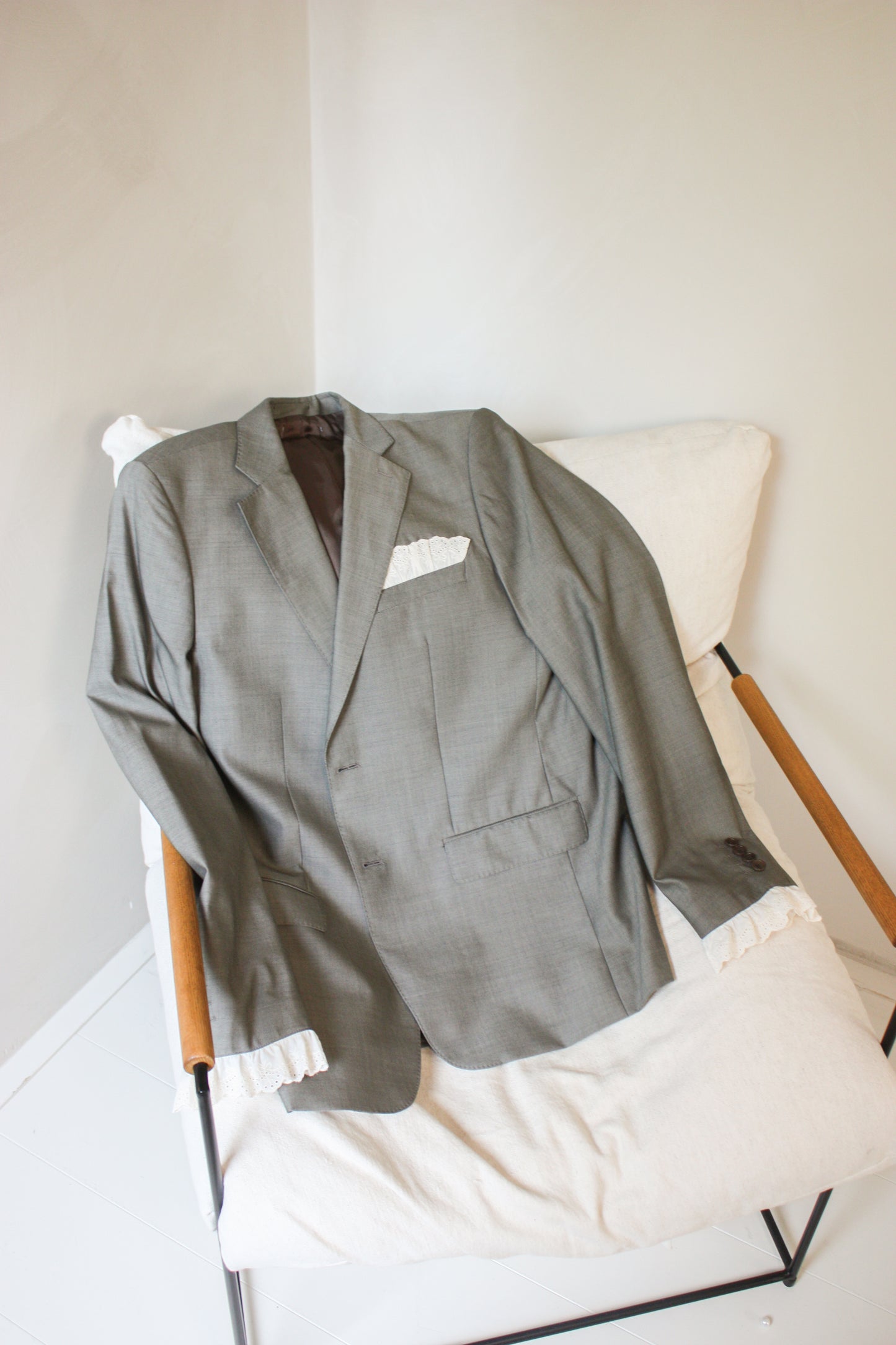 No.12 ruffle blazer