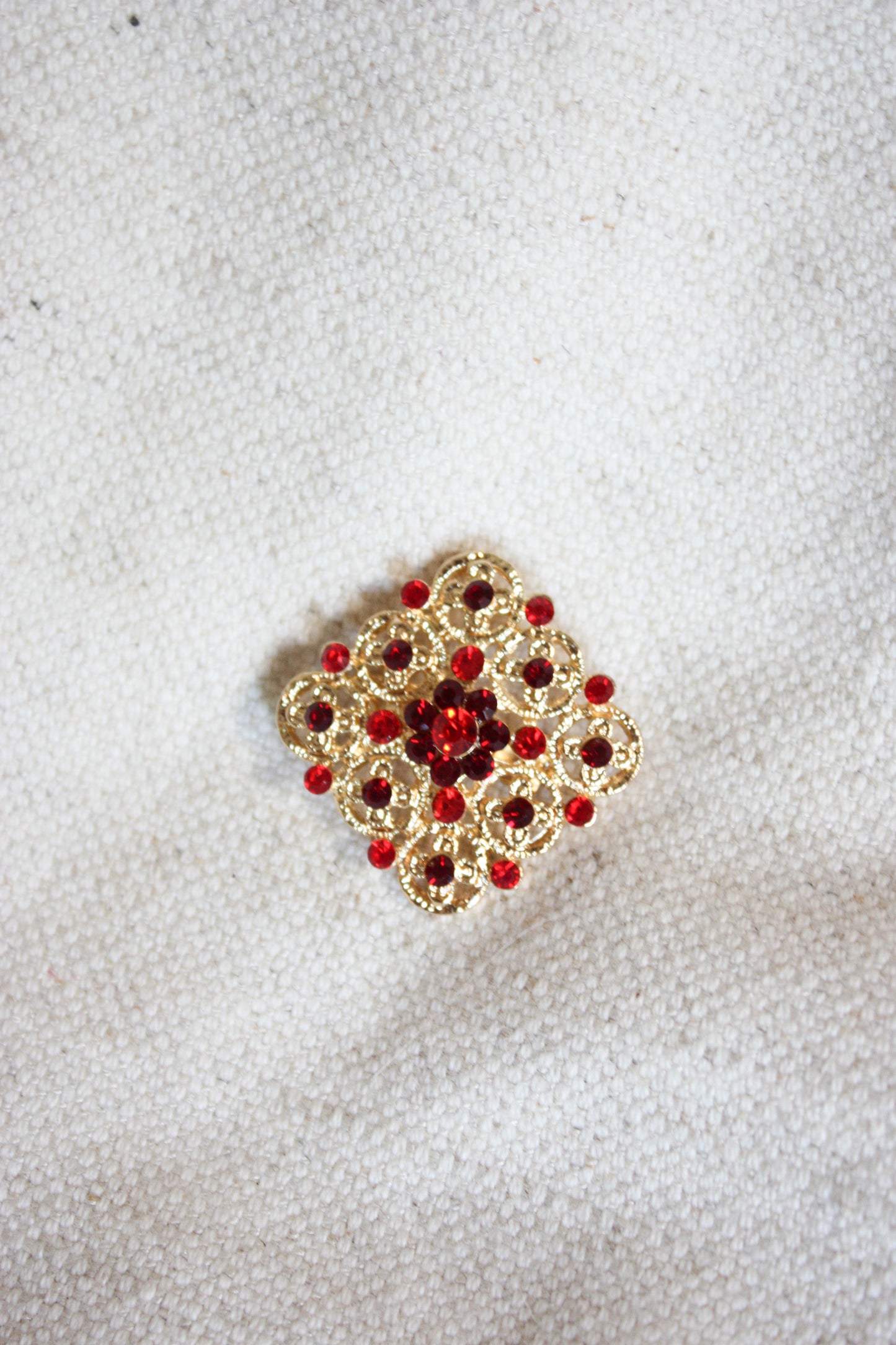 Broche #4