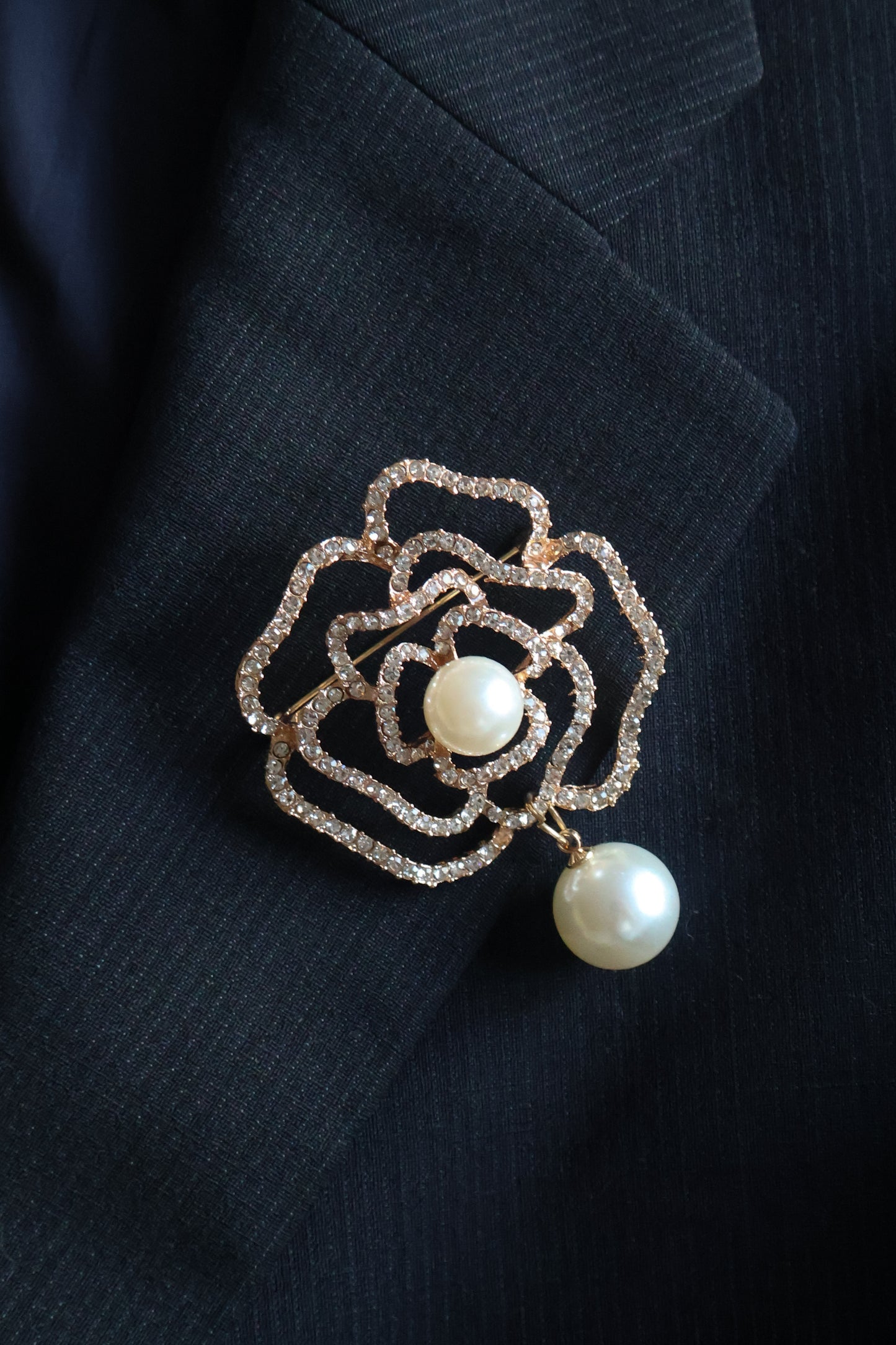 Broche no.18