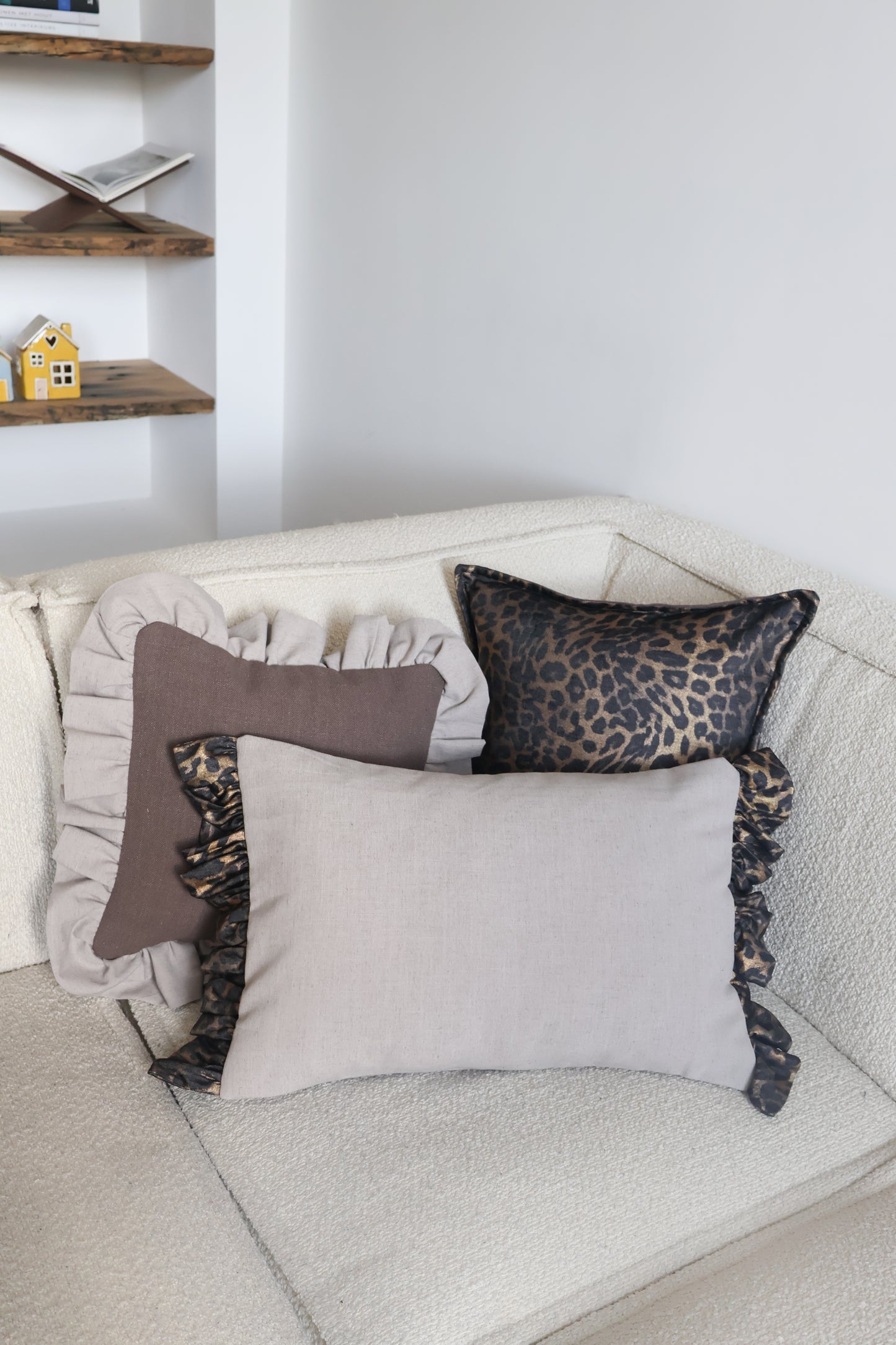 Pippa's pillow - Taupe