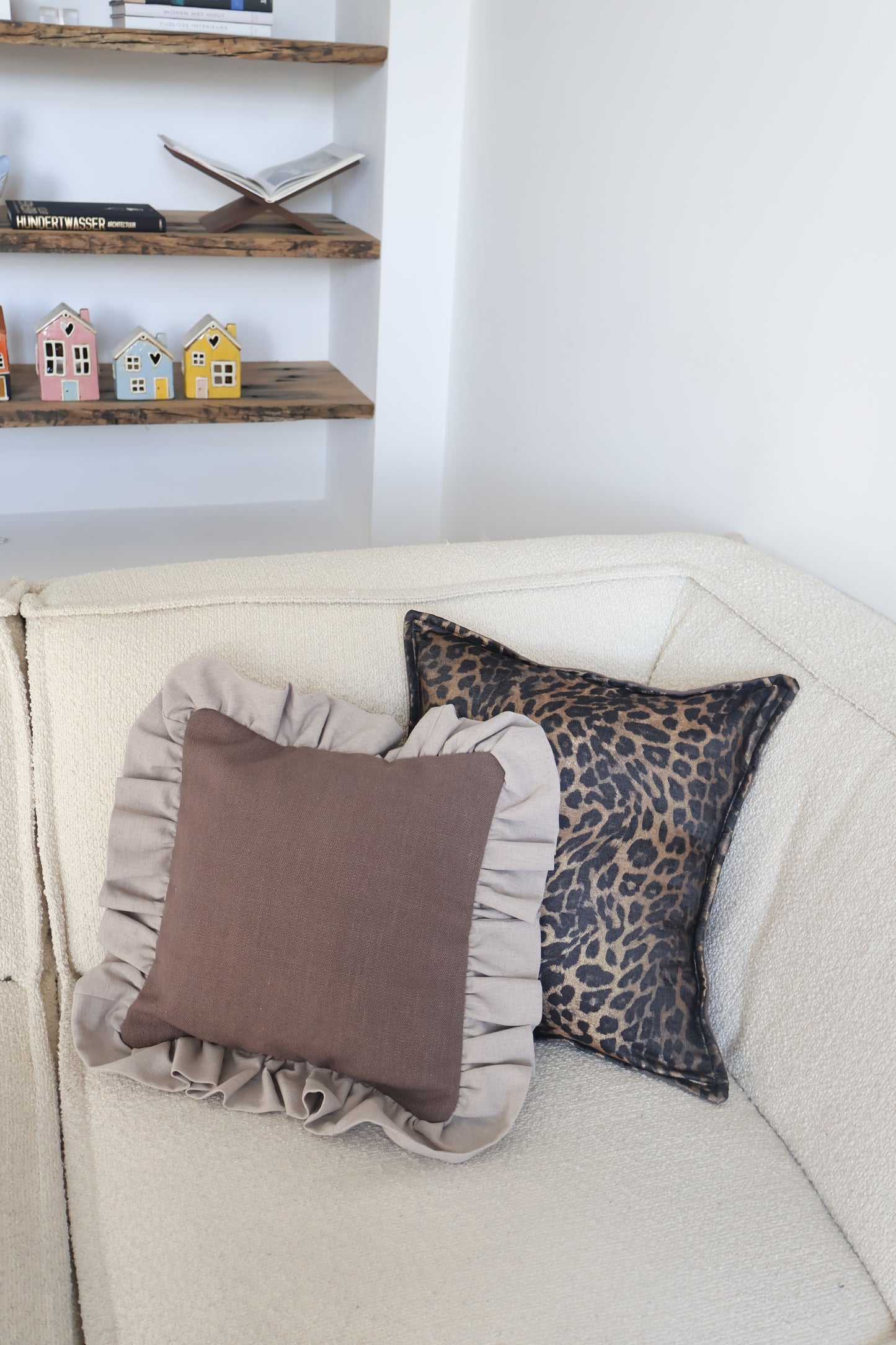 Pippa's pillow - Taupe