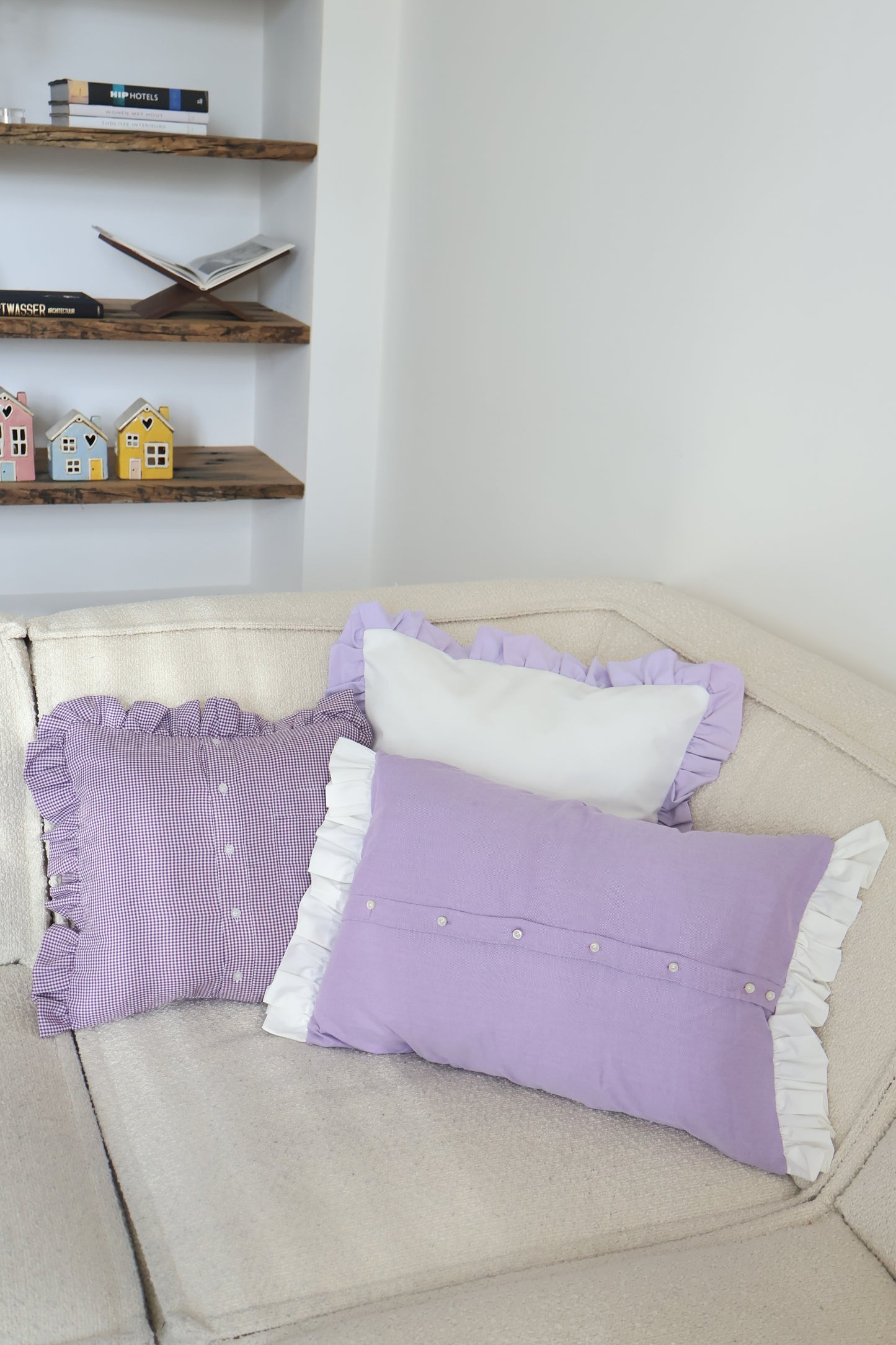 Pippa's pillow - Violet