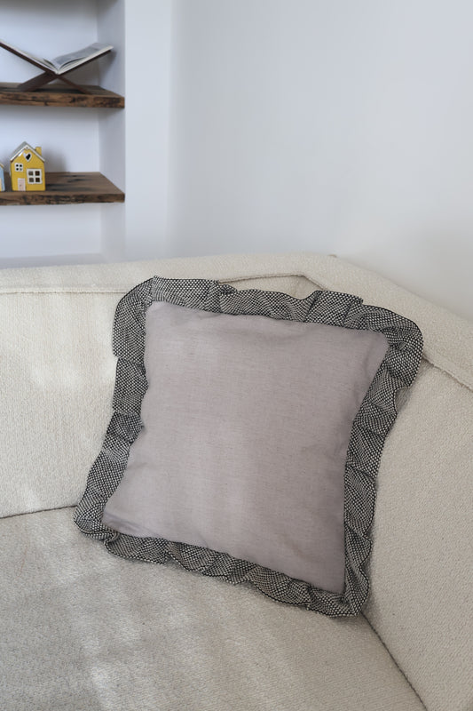 Pippa's pillow - Terra