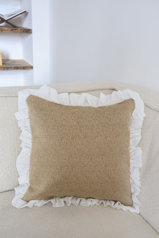 Pippa's pillow - Sienna