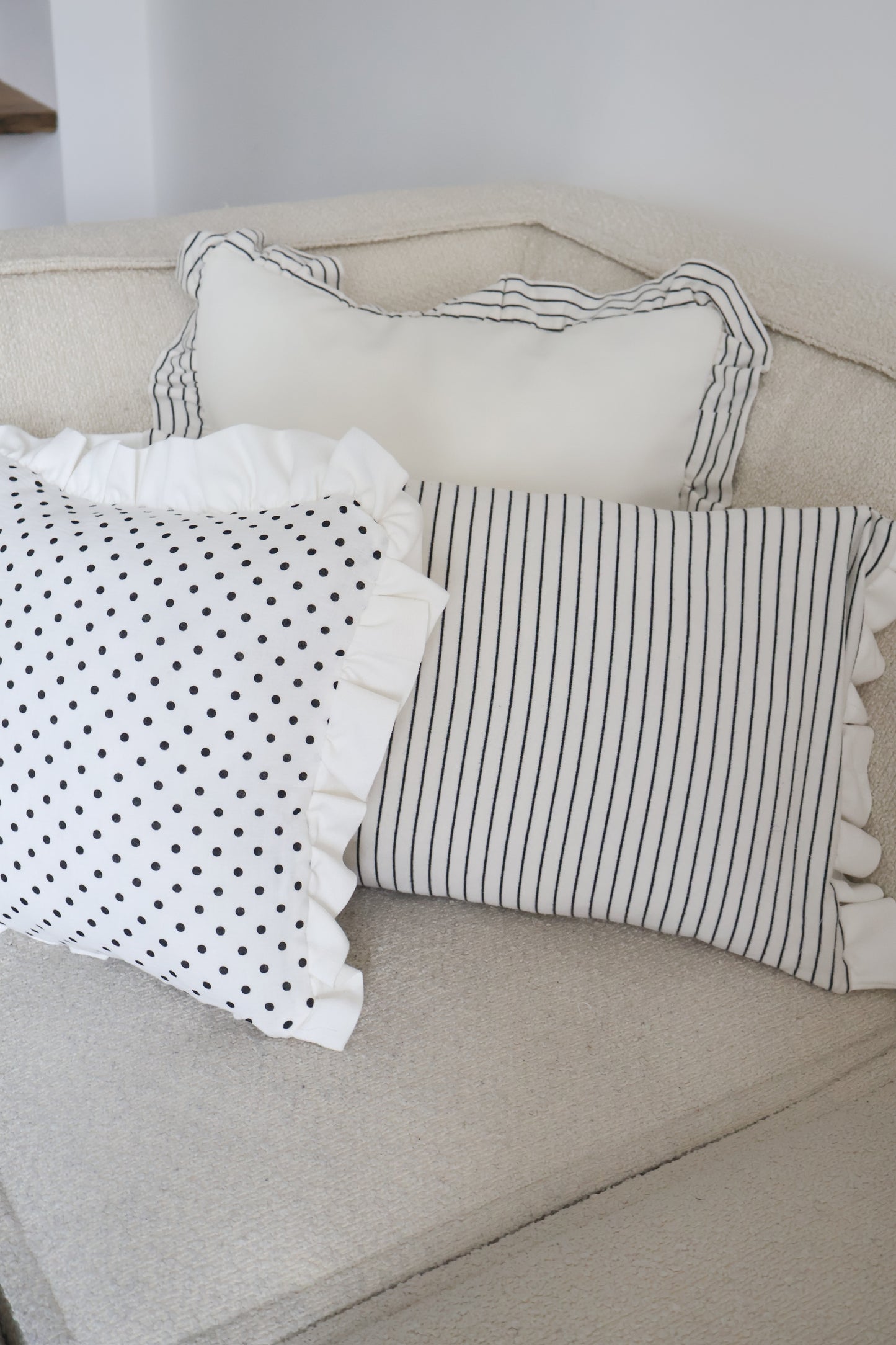 Pippa's pillow - Stripes