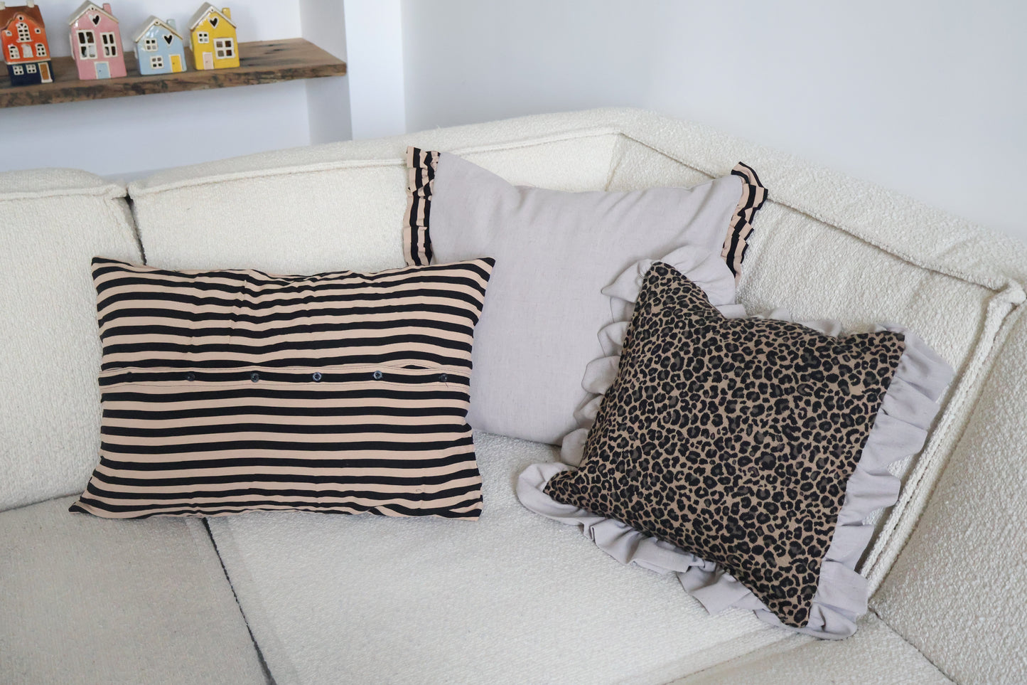Pippa's pillow - Panthera
