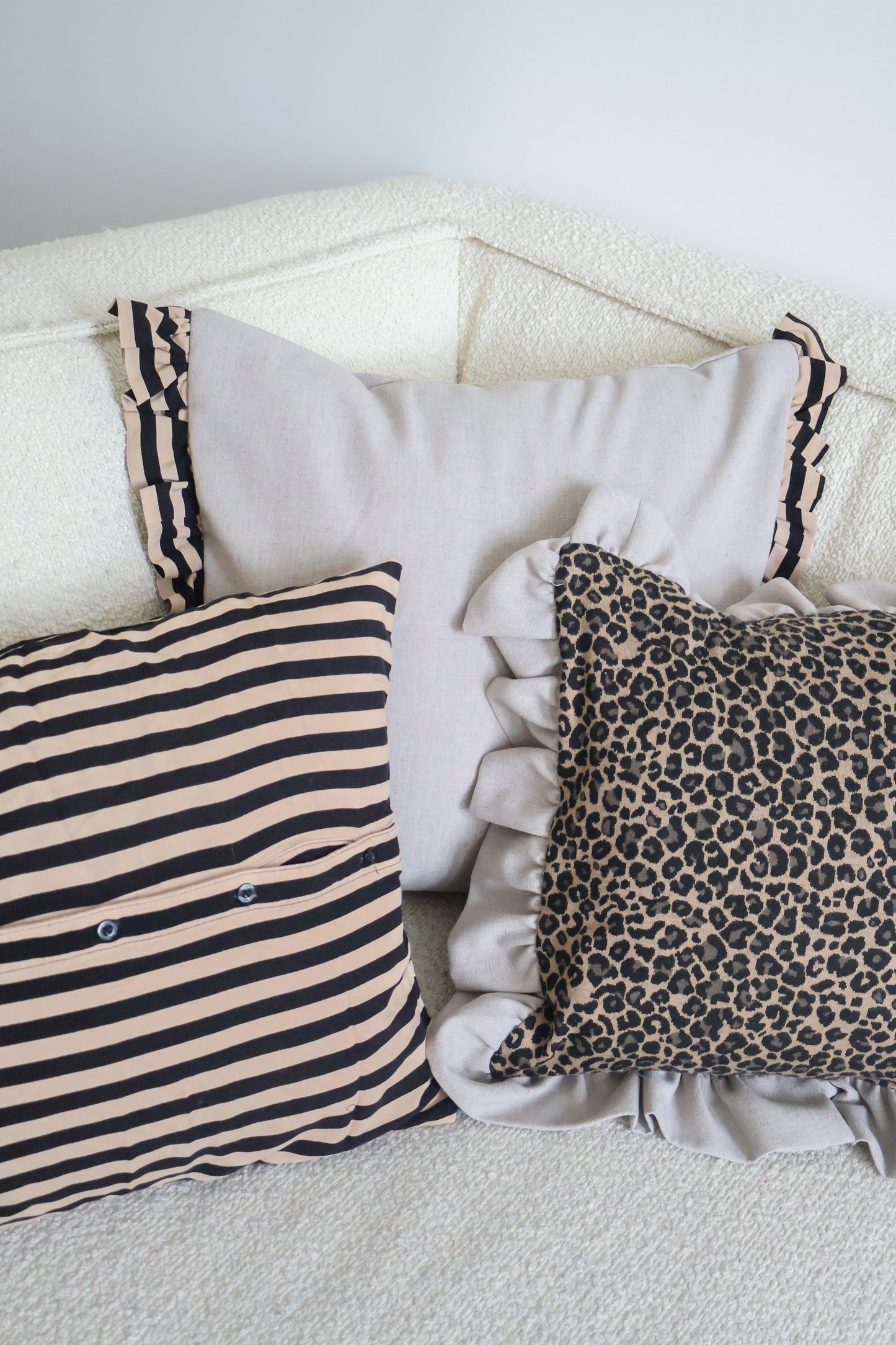 Pippa's pillow - Panthera