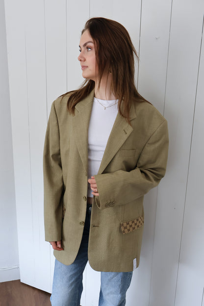 No.253 - reworked Gucci blazer [XL]
