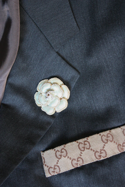 Broche bloem wit