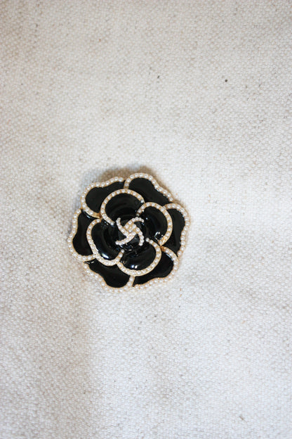 Broche bloem zwart